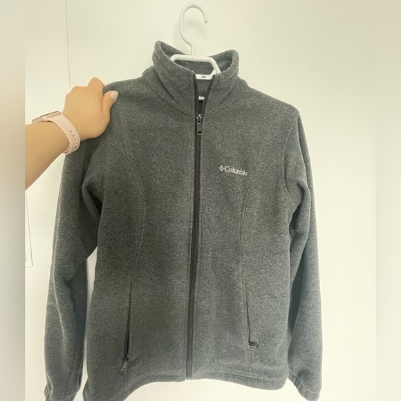Soft warm Columbia fleece zip up - Picture 7 of 10